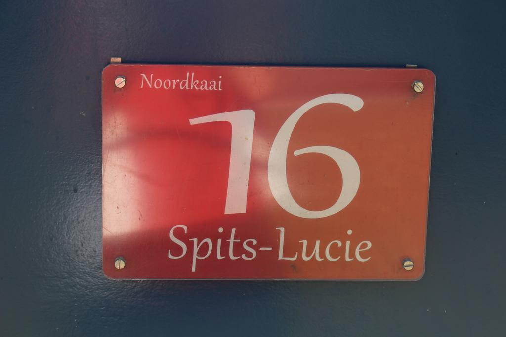Spits-Lucie B&B อิเซเคม ภายนอก รูปภาพ